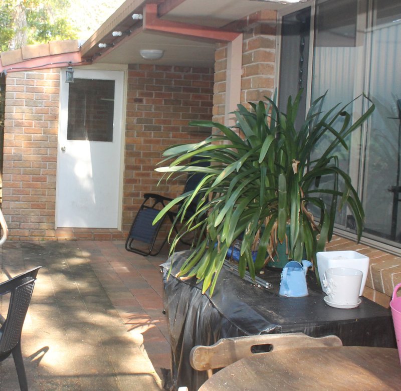 Photo - 2/8 Leura Place, Port Macquarie NSW 2444 - Image 6