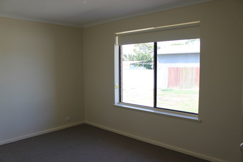 Photo - 28 Lewis Street, Goolwa South SA 5214 - Image 5