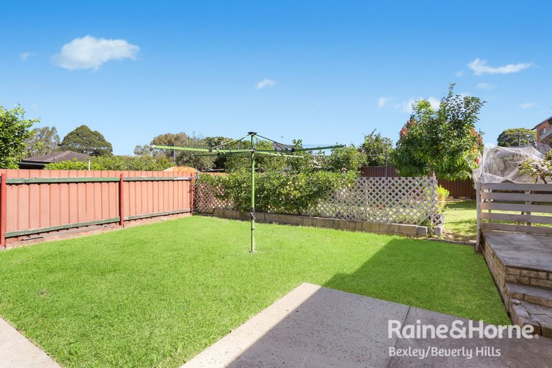 Photo - 28 Linda Street, Belfield NSW 2191 - Image 5