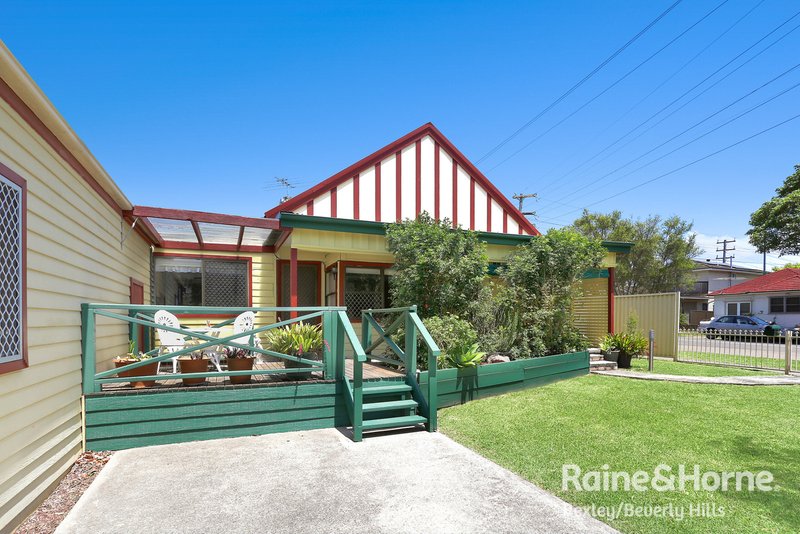 Photo - 28 Lloyd Street, Bexley NSW 2207 - Image 1