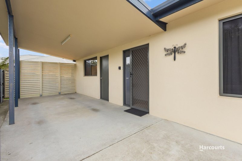 Photo - 2/8 Lomandra Drive, Blackmans Bay TAS 7052 - Image 6