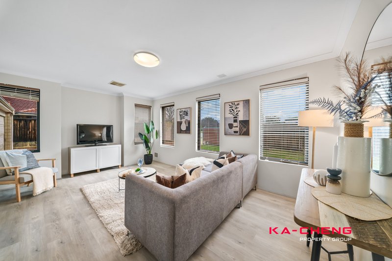 Photo - 28 Lookout Circle, Ellenbrook WA 6069 - Image 17