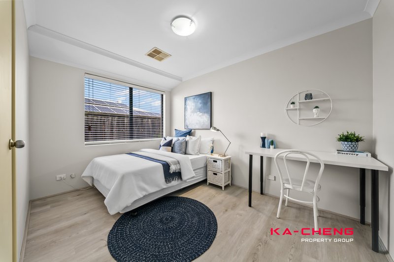 Photo - 28 Lookout Circle, Ellenbrook WA 6069 - Image 18
