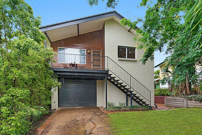 28 Loombah Crescent, Ferny Hills QLD 4055