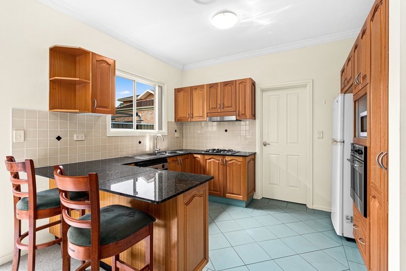 Photo - 2/8 Louisa Street, Oatley NSW 2223 - Image 4