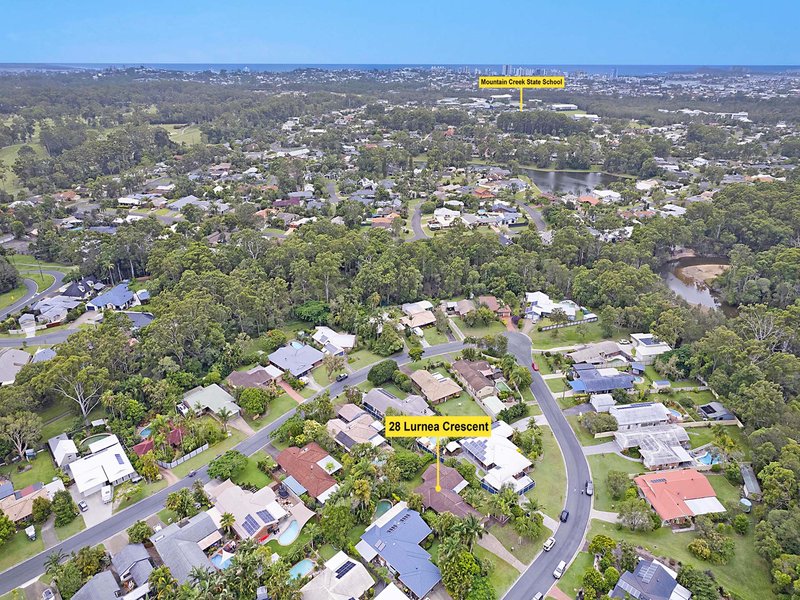 28 Lurnea Crescent, Mountain Creek QLD 4557