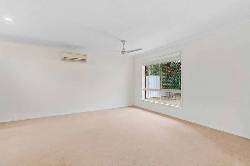 Photo - 28 Lyndhurst Grove, Tewantin QLD 4565 - Image 4