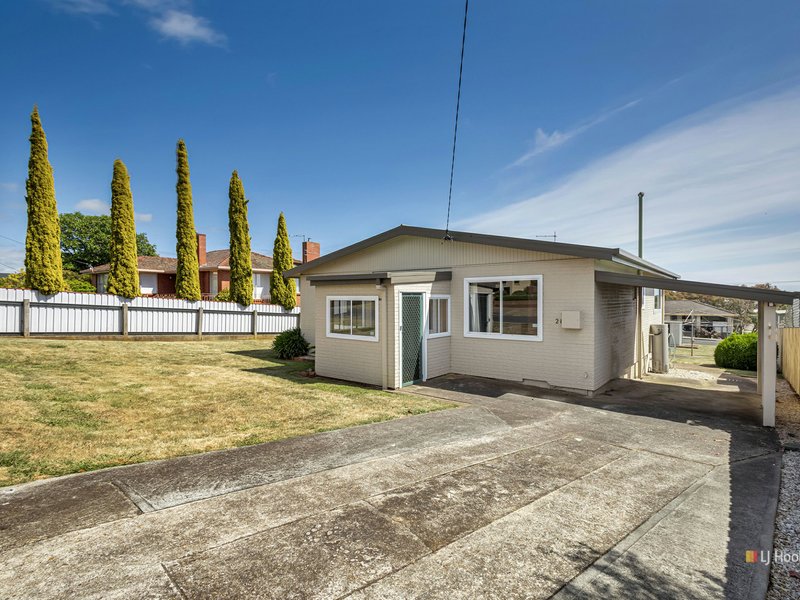 28 Lyons Avenue, Devonport TAS 7310