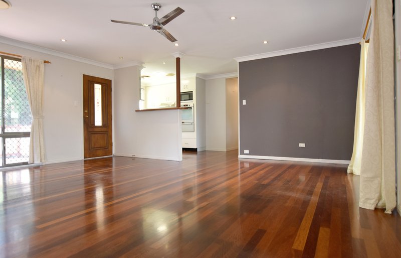 Photo - 28 Lyons Street, South Gladstone QLD 4680 - Image 5