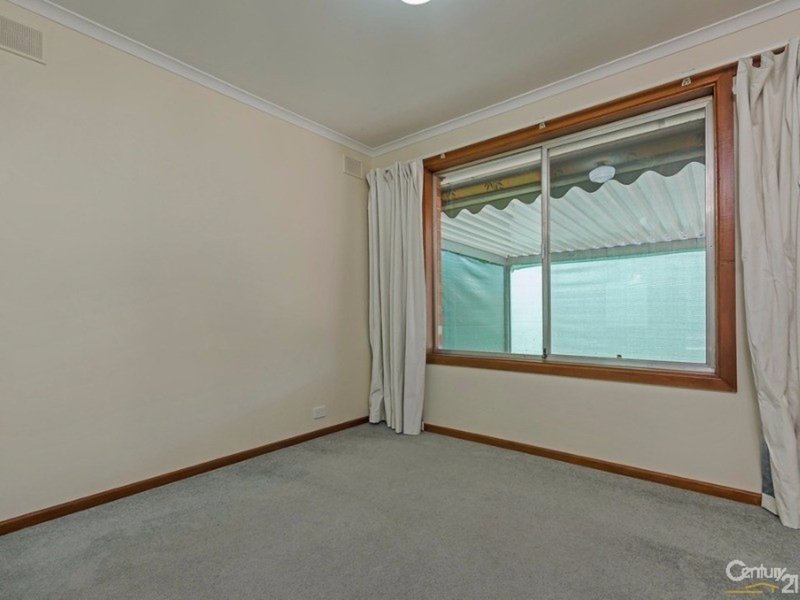 Photo - 28 Magor Crescent, Salisbury SA 5108 - Image 11