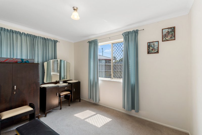 Photo - 28 Major Street, Deception Bay QLD 4508 - Image 10