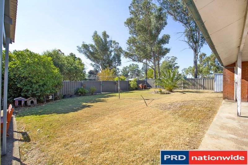 Photo - 28 Manning Street, Kingswood NSW 2747 - Image 4