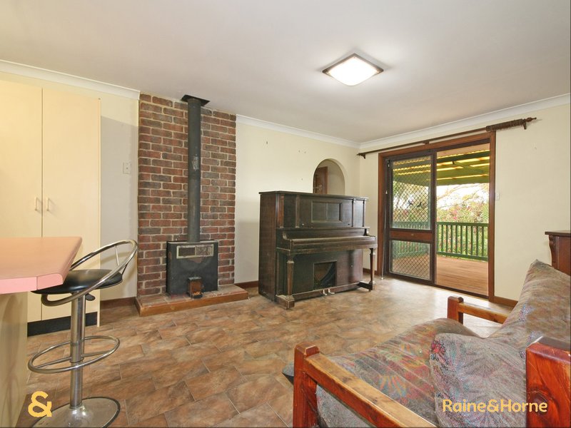 Photo - 28 Manoora Drive, Hallett Cove SA 5158 - Image 3