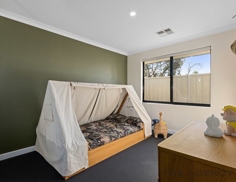 Photo - 28 Marginata Parkway, Canning Vale WA 6155 - Image 30