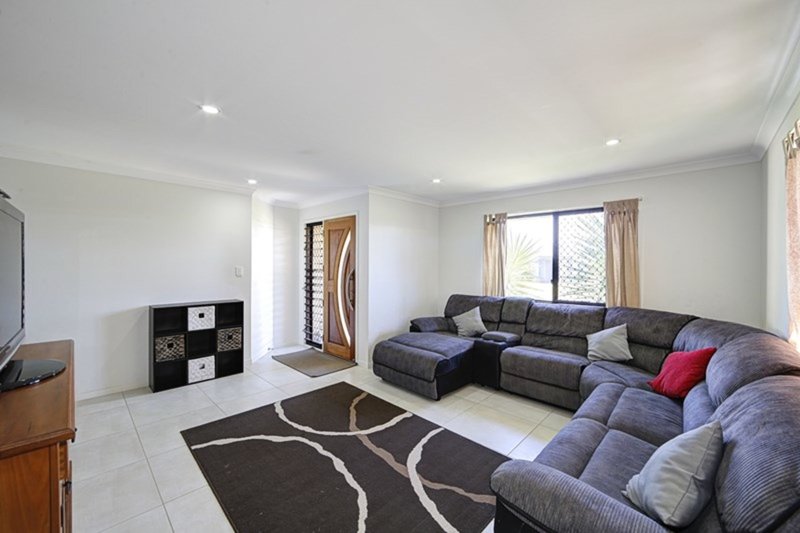 Photo - 28 Mary Fox Street, Innes Park QLD 4670 - Image 3