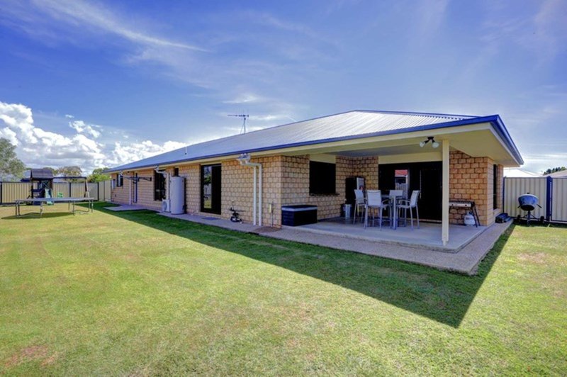 Photo - 28 Mary Fox Street, Innes Park QLD 4670 - Image 17