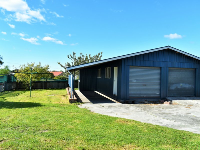 Photo - 28 Medeas Cove Esplanade, St Helens TAS 7216 - Image 14