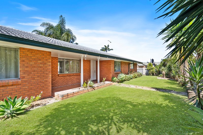 Photo - 28 Melody Street, Mermaid Waters QLD 4218 - Image 25