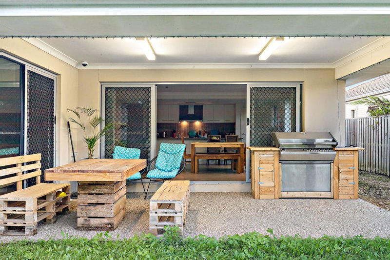 Photo - 28 Meridian Place, Bald Hills QLD 4036 - Image 2