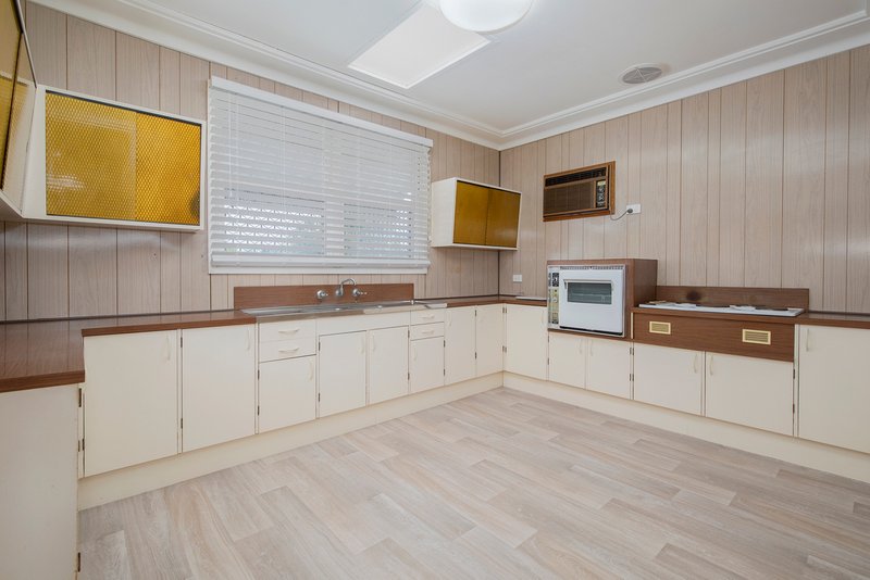 Photo - 28 Mitchell Street, Tighes Hill NSW 2297 - Image 3