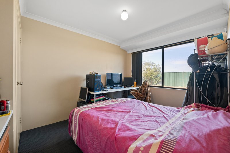 Photo - 28 Montilla Crescent, Port Kennedy WA 6172 - Image 23