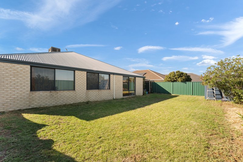 Photo - 28 Montilla Crescent, Port Kennedy WA 6172 - Image 30