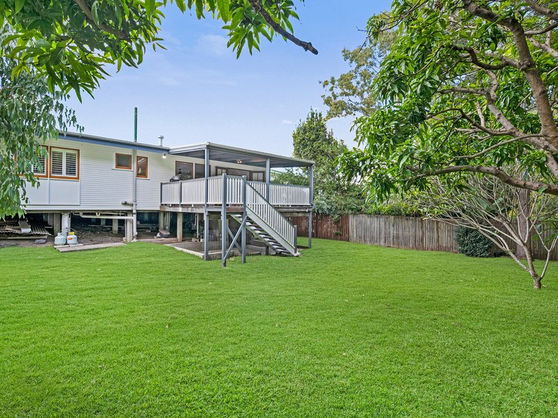 Photo - 28 Moorbell Street, Tarragindi QLD 4121 - Image 3