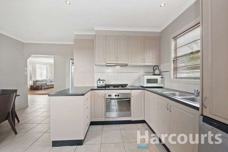 Photo - 28 Morgan Street, Sebastopol VIC 3356 - Image 7