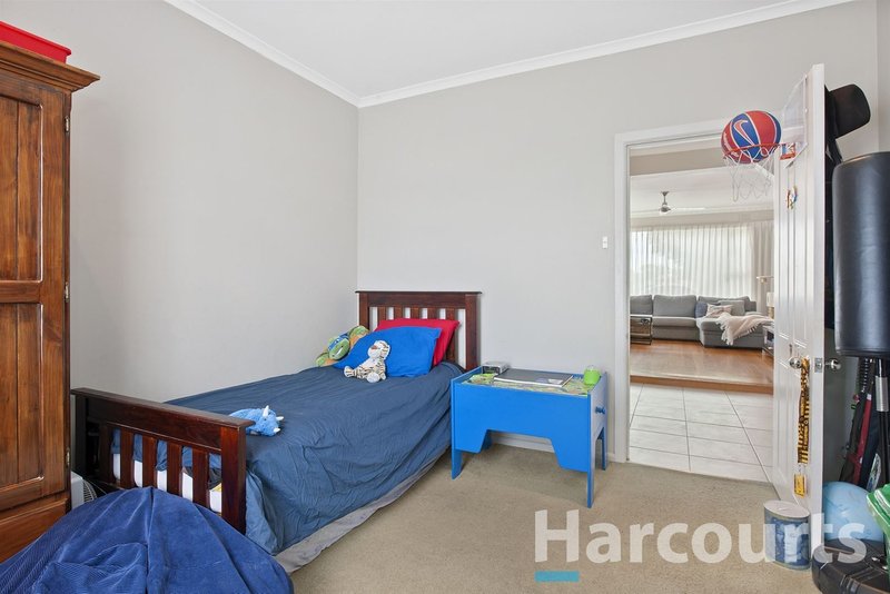 Photo - 28 Morgan Street, Sebastopol VIC 3356 - Image 10