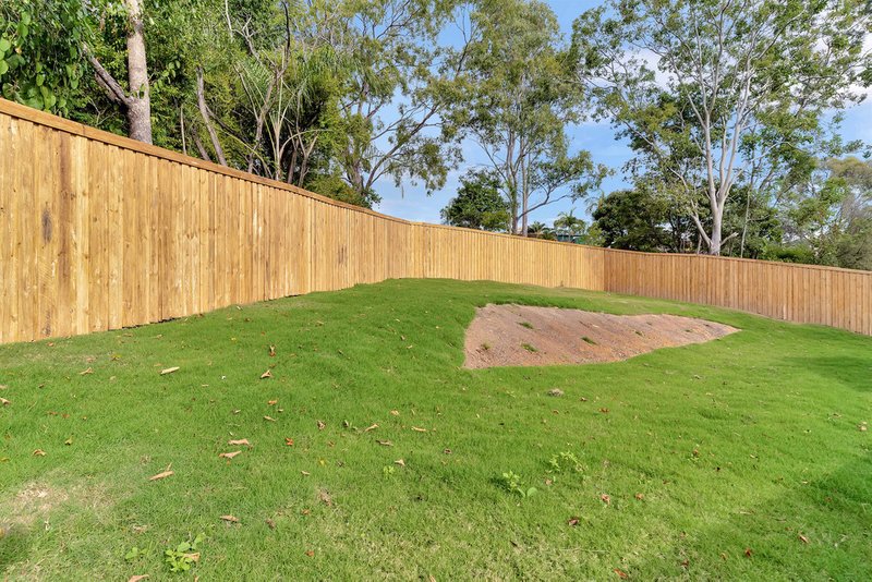 Photo - 28 Morisset Court, Edens Landing QLD 4207 - Image 20