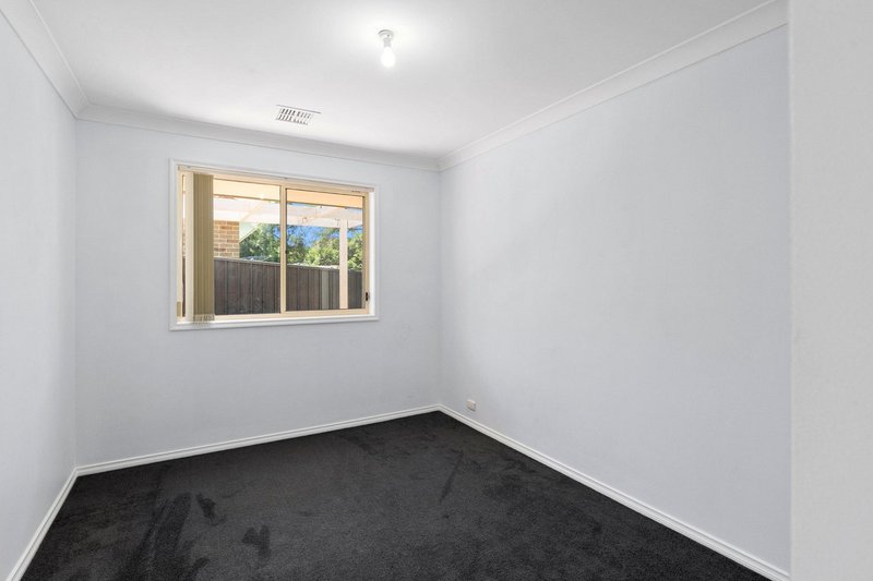 Photo - 28 Mount Warning Crescent, Palmerston ACT 2913 - Image 8