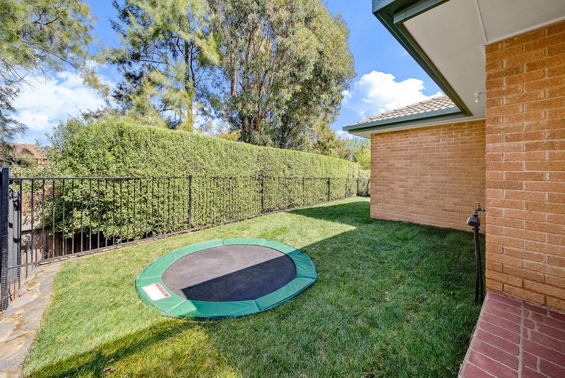 Photo - 28 Mount Warning Crescent, Palmerston ACT 2913 - Image 13