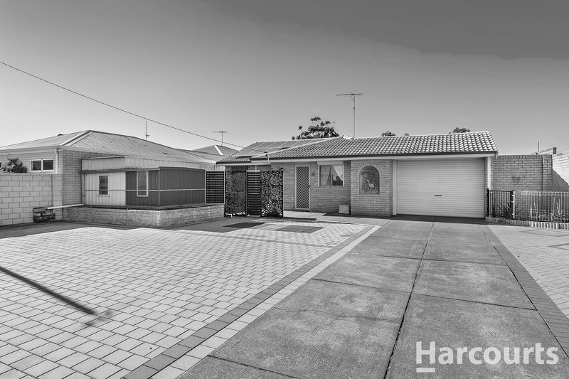 28 Moyup Way, South Yunderup WA 6208