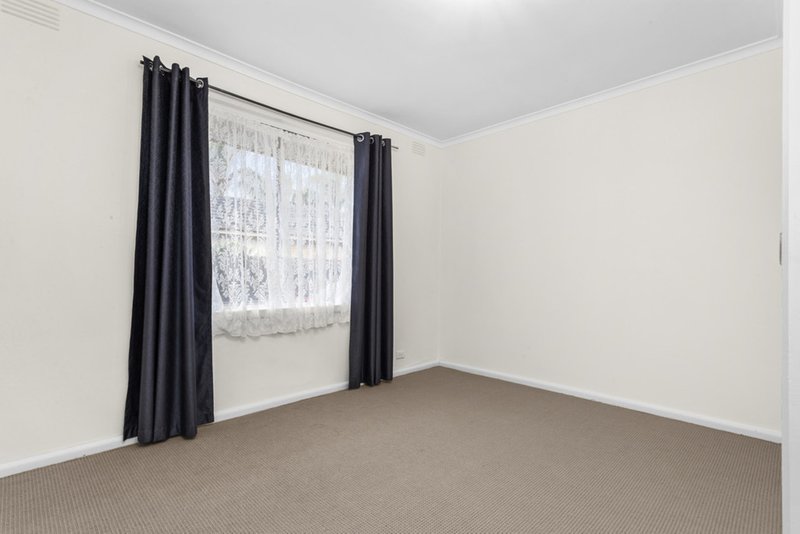 Photo - 2/8 Munro Street, Lalor VIC 3075 - Image 4