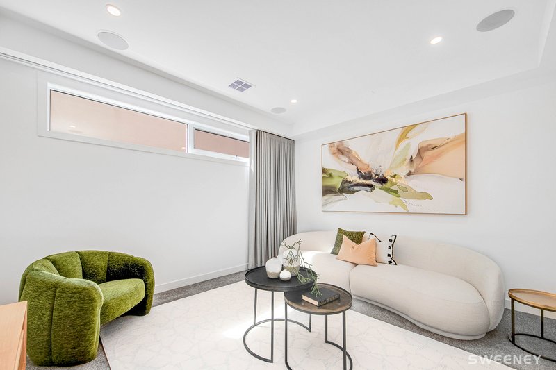Photo - 28 Myrtle Grove, Altona VIC 3018 - Image 7