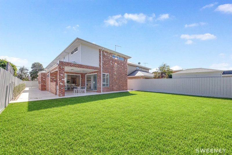 Photo - 28 Myrtle Grove, Altona VIC 3018 - Image 21
