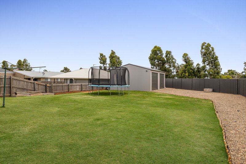 Photo - 28 Myrtleford Crescent, Cambooya QLD 4358 - Image 17