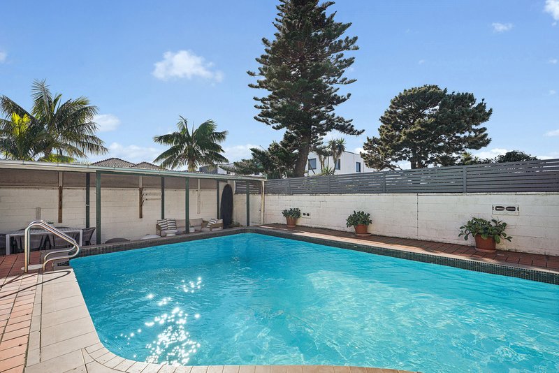 Photo - 28 Myuna Road, Dover Heights NSW 2030 - Image 3