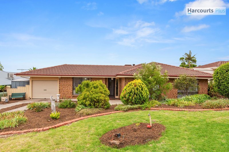 Photo - 28 Nalimba Street, Hallett Cove SA 5158 - Image 2