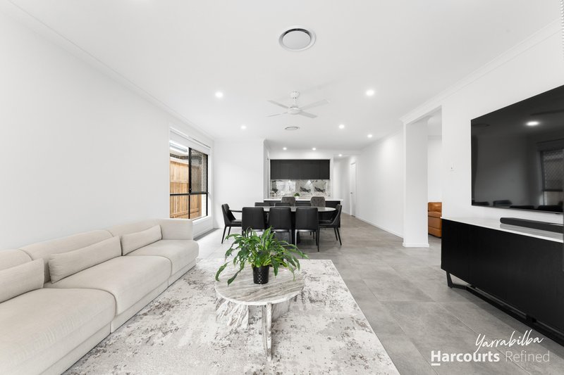 Photo - 28 Napier Crescent, Yarrabilba QLD 4207 - Image 7