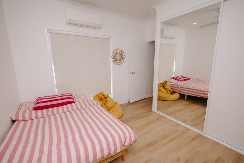 Photo - 28 Nautilus Drive, Innes Park QLD 4670 - Image 8