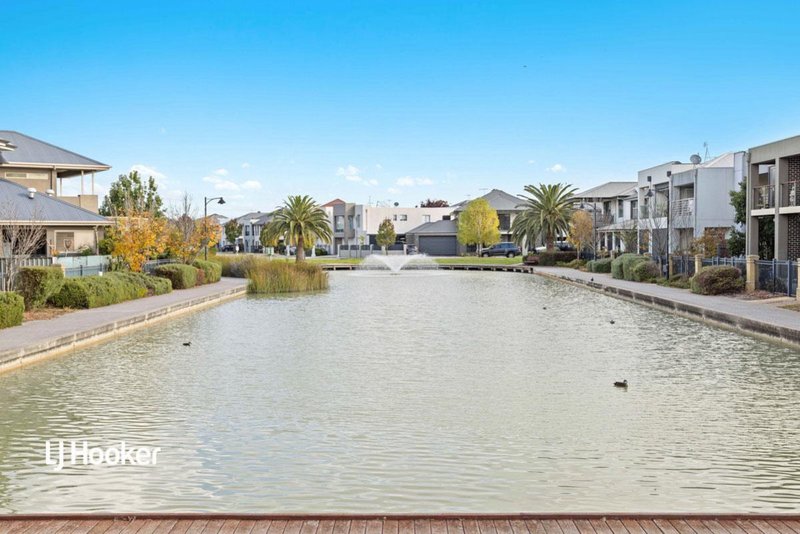 Photo - 28 Nelson Crescent, Mawson Lakes SA 5095 - Image 16