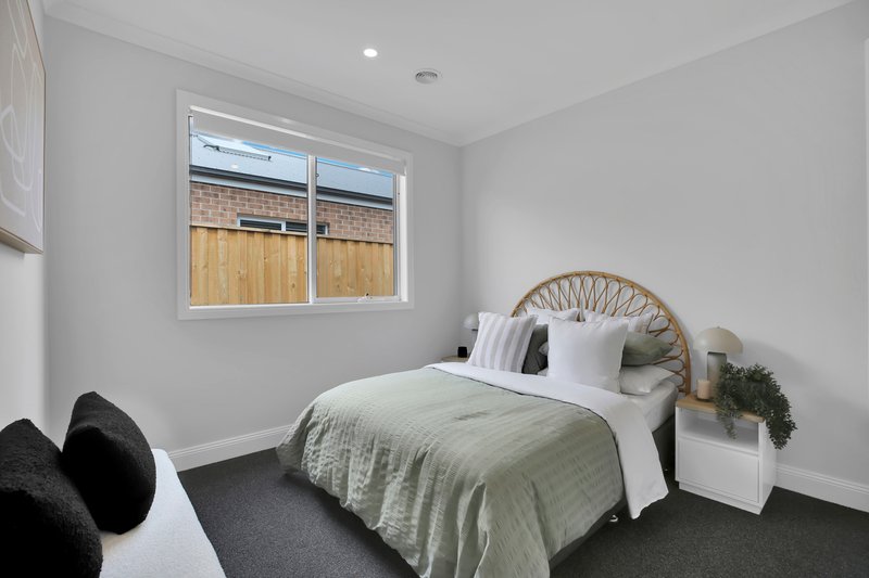 Photo - 28 Nelson Drive, Moe VIC 3825 - Image 10