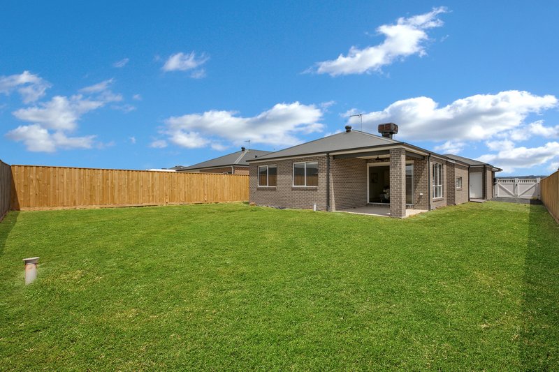 Photo - 28 Nelson Drive, Moe VIC 3825 - Image 15