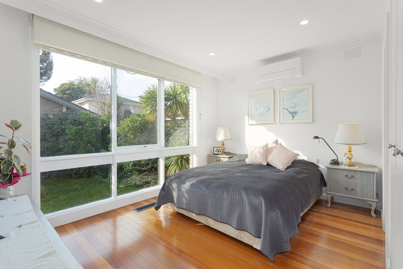 Photo - 2/8 Neville Street, Carnegie VIC 3163 - Image 5