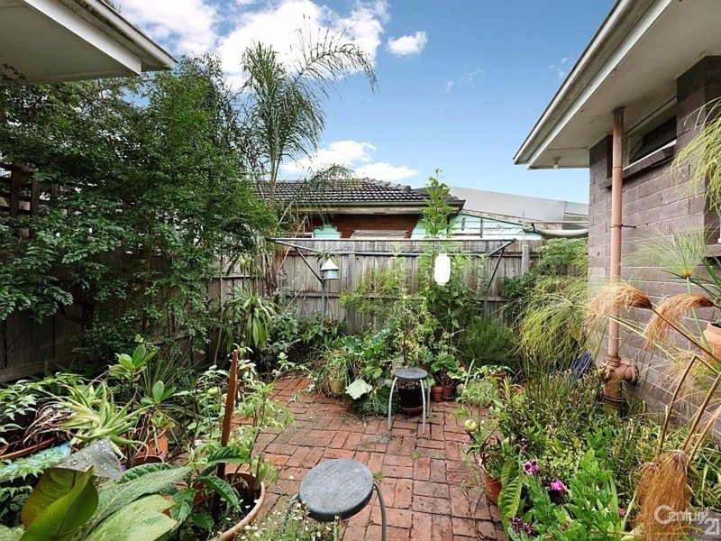 Photo - 2/8 Norma Avenue, Cheltenham VIC 3192 - Image 6