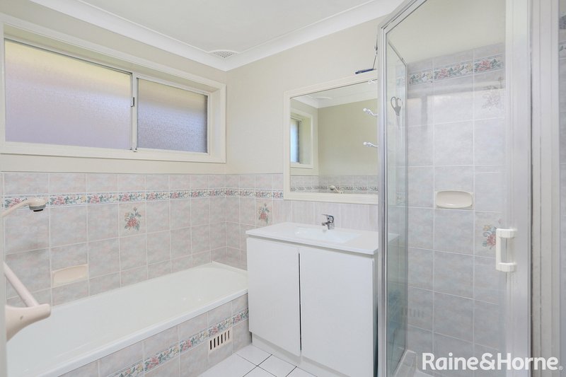 Photo - 28 Norman Street, Prospect NSW 2148 - Image 7