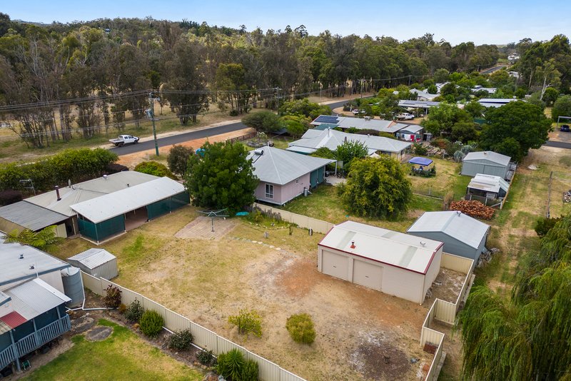 Photo - 28 North Street, Nannup WA 6275 - Image 11