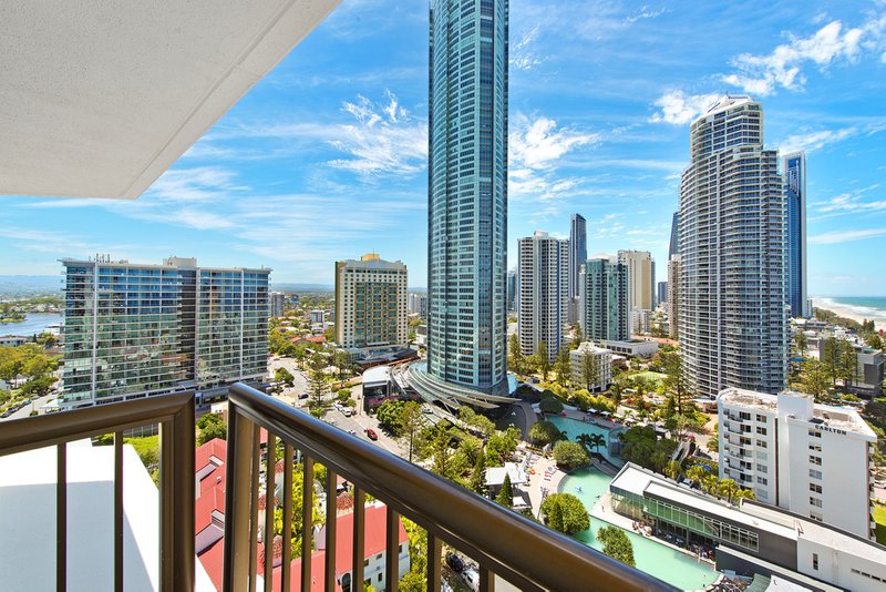 Photo - 28 Northcliffe Terrace, Surfers Paradise QLD 4217 - Image 20