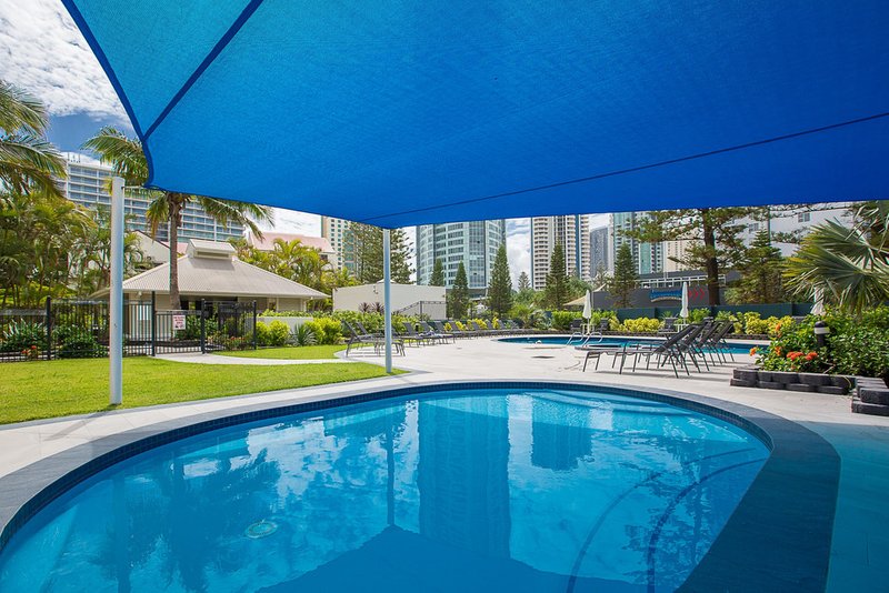 Photo - 28 Northcliffe Terrace, Surfers Paradise QLD 4217 - Image 25